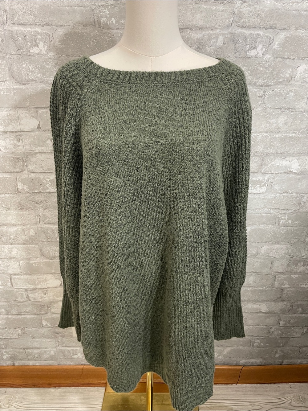 Lane Bryant Olive Green long-sleeve knit pullover sweater